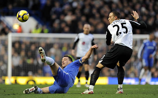 拉曾使用他 拉曾使用他